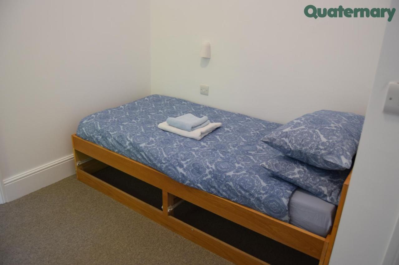 Fsc Juniper Hall Hostel Mickleham Kültér fotó