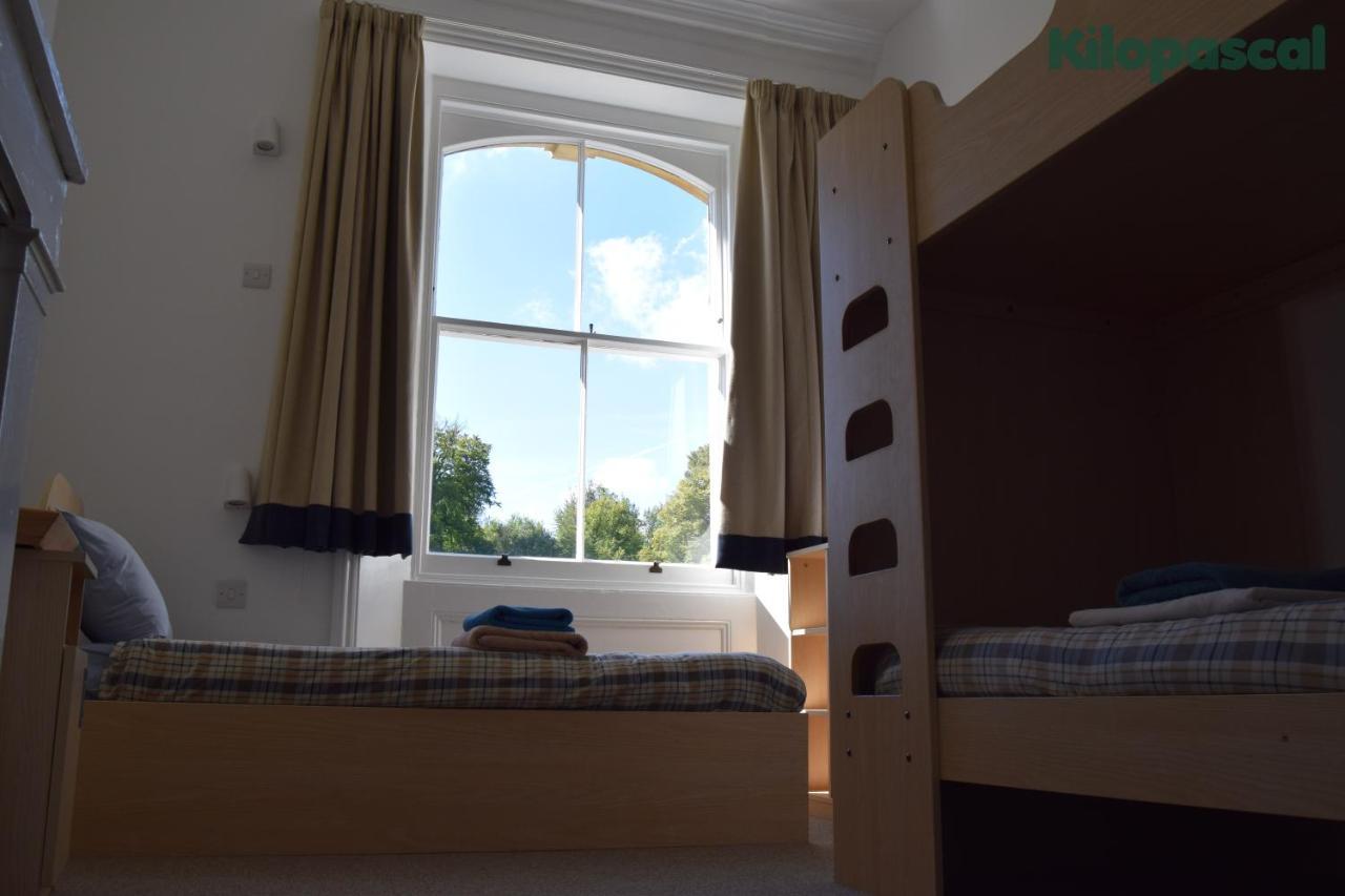 Fsc Juniper Hall Hostel Mickleham Kültér fotó