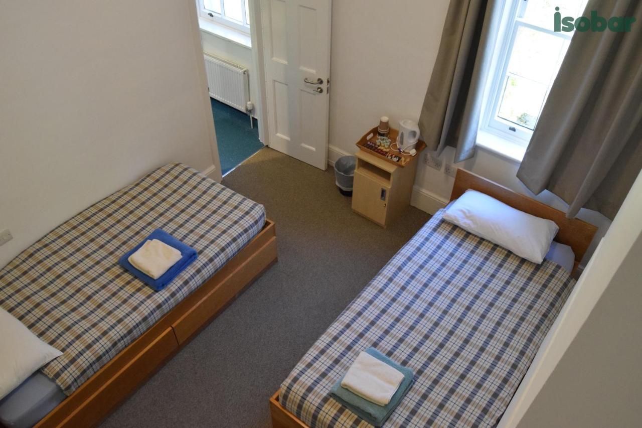 Fsc Juniper Hall Hostel Mickleham Kültér fotó